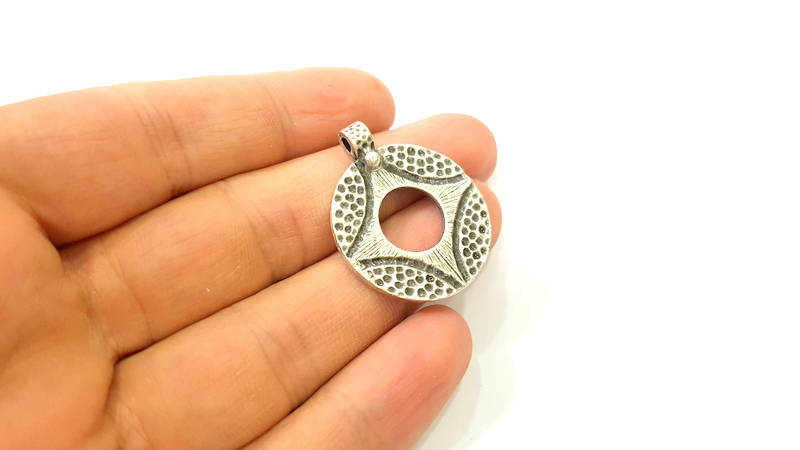 Silver Pendant Antique Silver Plated Pendants (24mm)  G7836