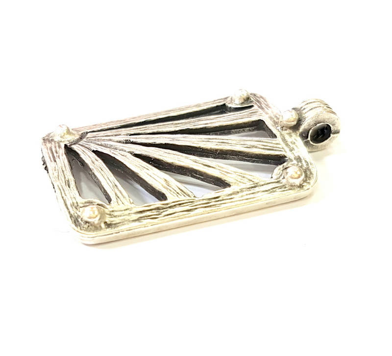 2 Silver Pendant Antique Silver Plated Pendants (36x20mm)  G7858