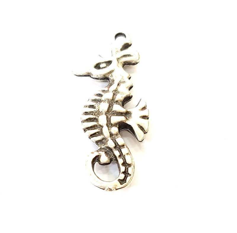 4 Seahorse Charms Antique Silver Plated Charms (42x15mm)  G7875