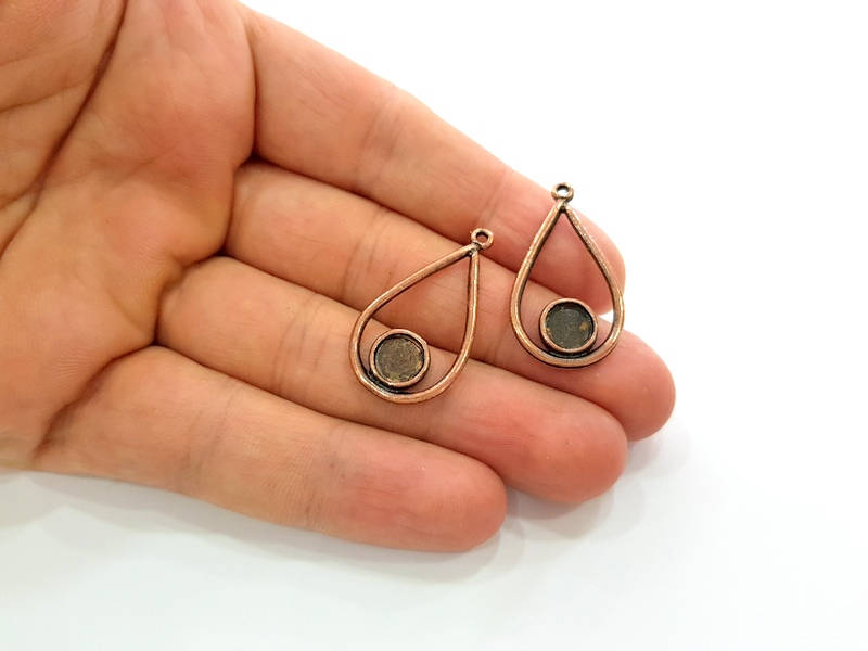 6 Antique Copper Drop Charm Pendant Antique Copper Plated (32x18mm) G8628
