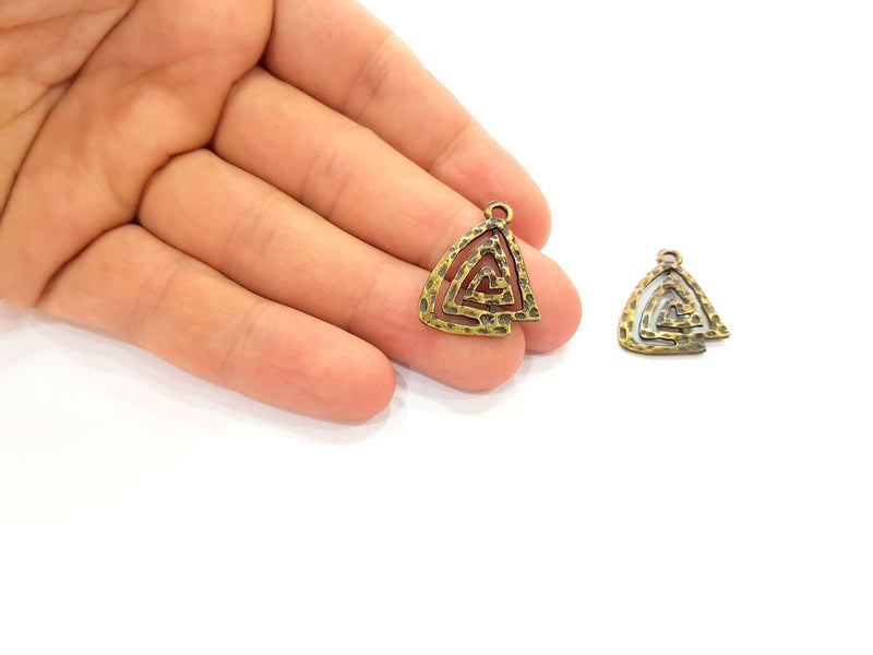 4 Antique Bronze Pendant Antique Bronze Plated Pendant (27x21mm) G8406
