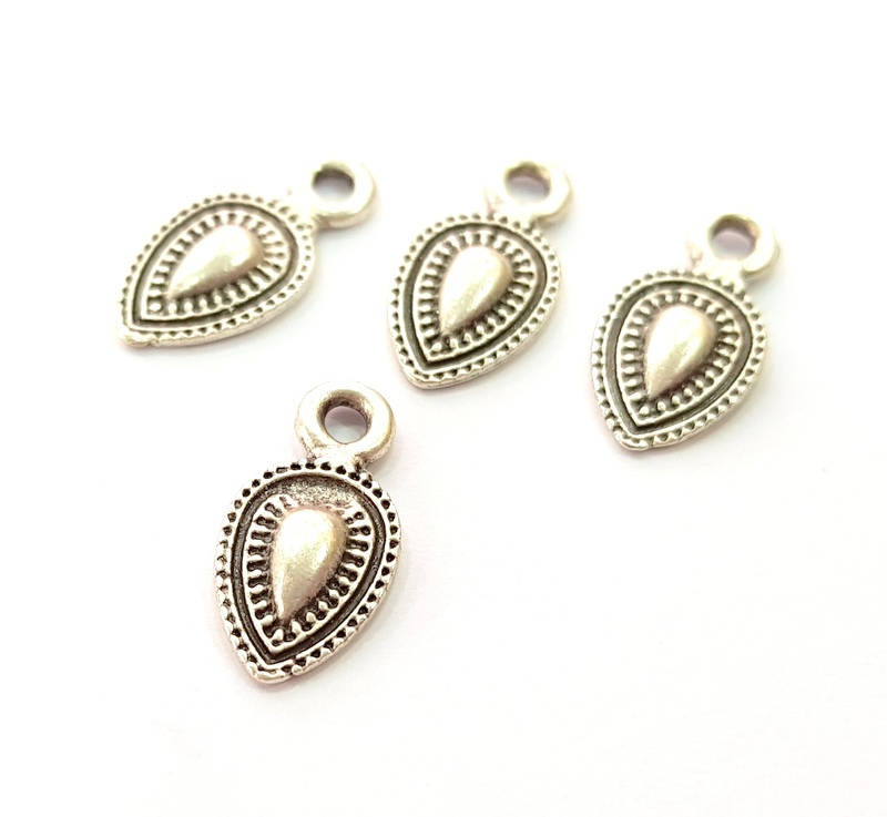 10 Silver Charms Antique Silver Plated Charms (16x8mm) G8018