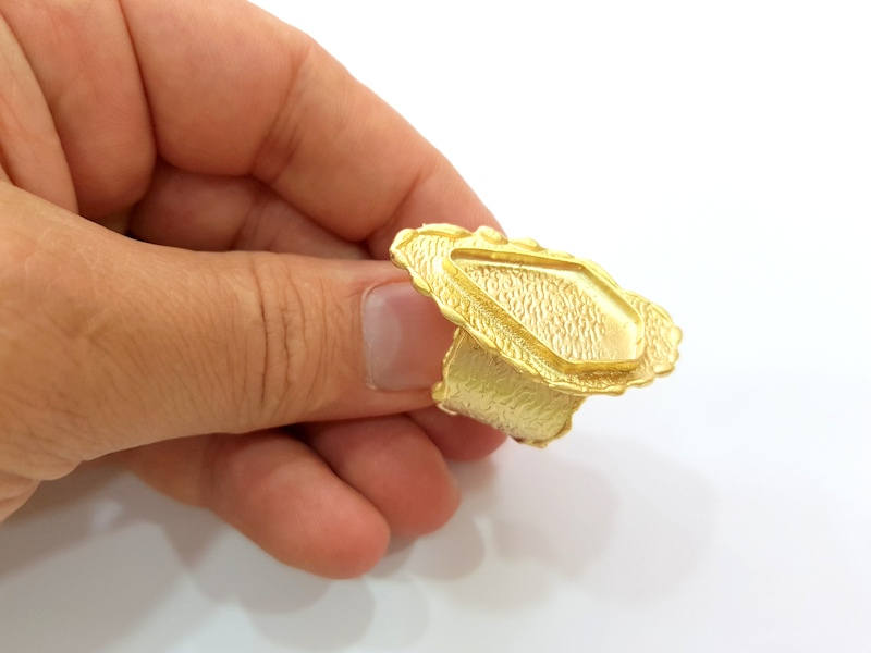 Gold Ring Blank Ring Settings Ring Bezel Base Cabochon Mountings Adjustable  (26x17mm blank ) Gold Plated Brass G8033