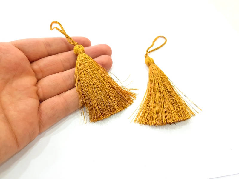 2 Saffron Thread Tassel (78 mm - 3 inches) G8062