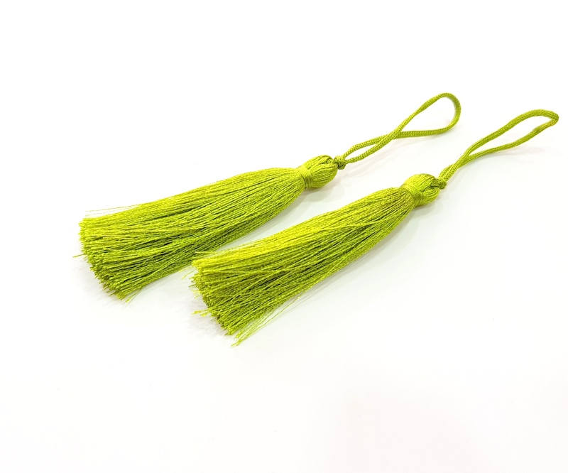 2 Pear Green Tassel (78 mm - 3 inches) G8063