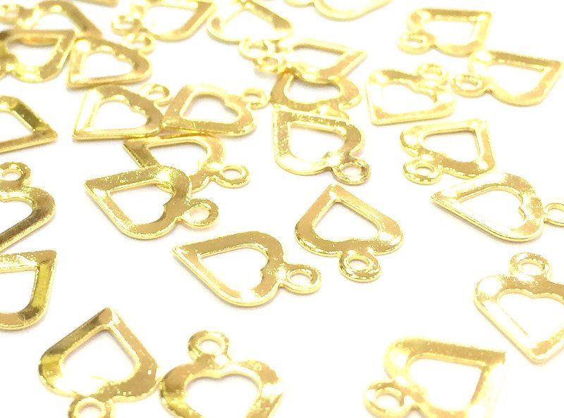 20 Pcs  Gold Plated Brass Heart Charms (11x8mm)  G4530