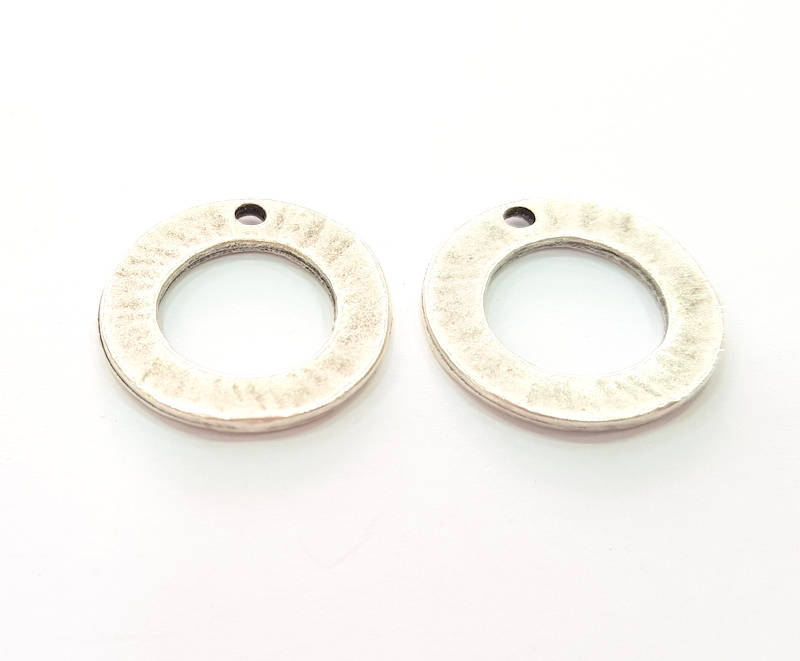 5 Silver Circle Pendant Charms Antique Silver Plated Charms (23mm) G13721
