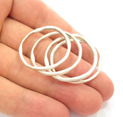 10 Silver Circle Connector Antique Silver Plated Circle (32mm) G8157