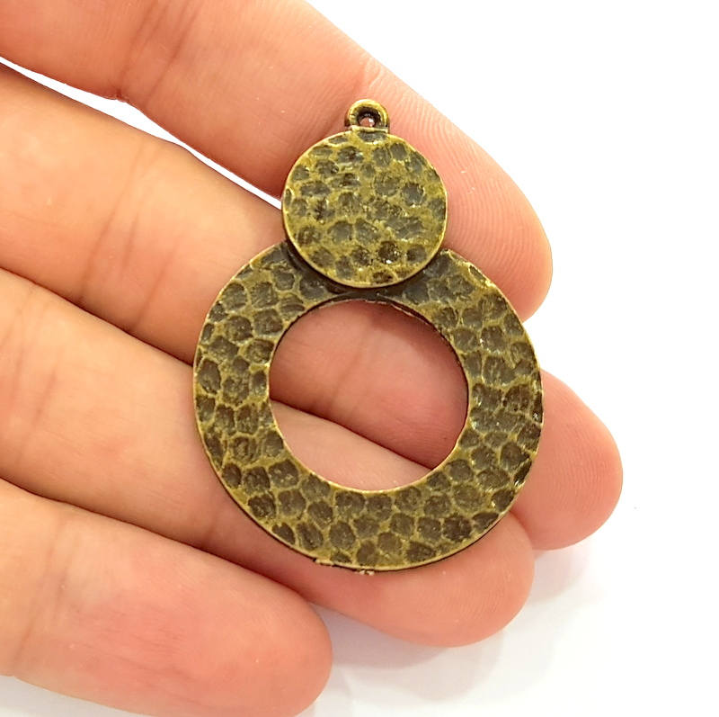 2 Antique Bronze Hammered Charms (46x32mm) G8175