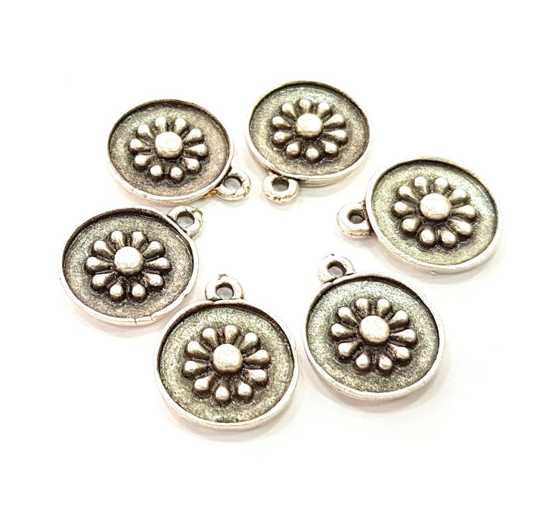 10 Silver Charms Antique Silver Plated Charms (15mm) G8513