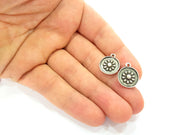 10 Silver Charms Antique Silver Plated Charms (15mm) G8513