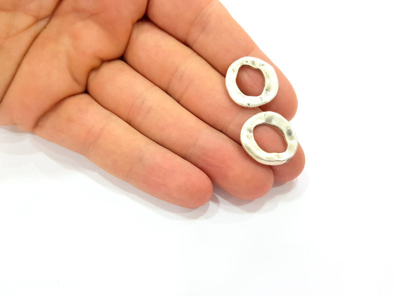 8 Hammered Circle Silver Charms Antique Silver Plated Charms (19mm) G9097