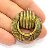 Antique Bronze Plated Pendant (37mm) G8617