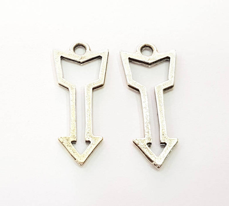 10 Arrow Charms Antique Silver Plated Charms (33x13mm) G8699