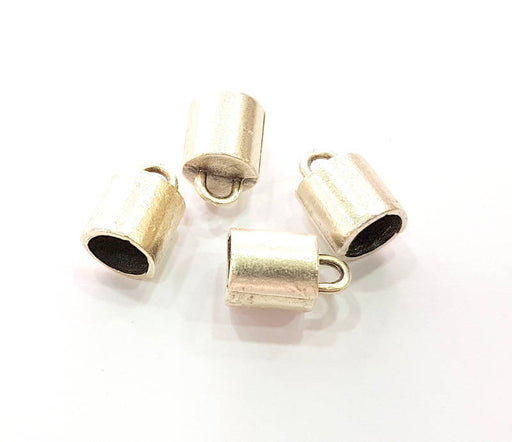 4 Antique Silver Plated Metal Cones Findings (15x8 mm) G14392