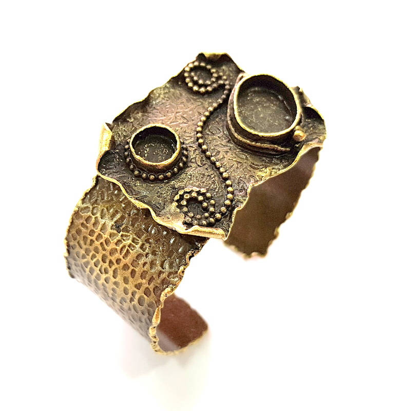 Hammered Bracelet Blanks Bangle Blanks Cuff Blanks Adjustable Bracelet Blank Antique Bronze Plated Brass (18x13mm and 10mm Blanks) G8769