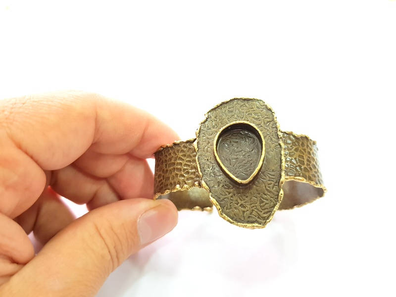 Hammered Bracelet Blanks Bangle Blanks Cuff Blanks Adjustable Bracelet Blank Antique Bronze Plated Brass (20x15mm Blanks) G8781