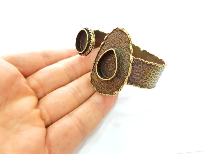 Hammered Bracelet Blanks Bangle Blanks Cuff Blanks Adjustable Bracelet Blank Antique Bronze Plated Brass (16mm and 20x15mm Blanks) G8783