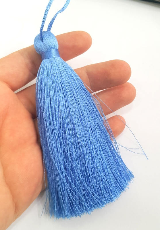 Dark Periwinkle Tassel , Large Thick 113 mm - 4.4 inches G8299