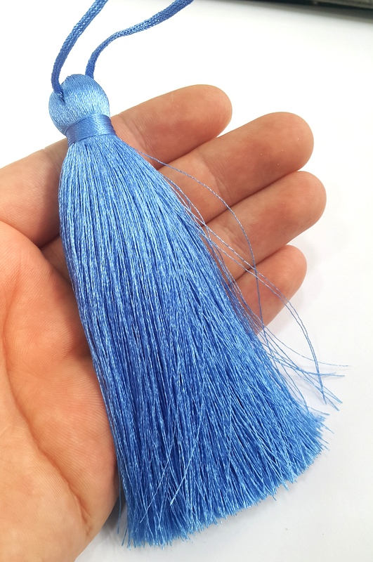 Dark Periwinkle Tassel , Large Thick 113 mm - 4.4 inches G8299