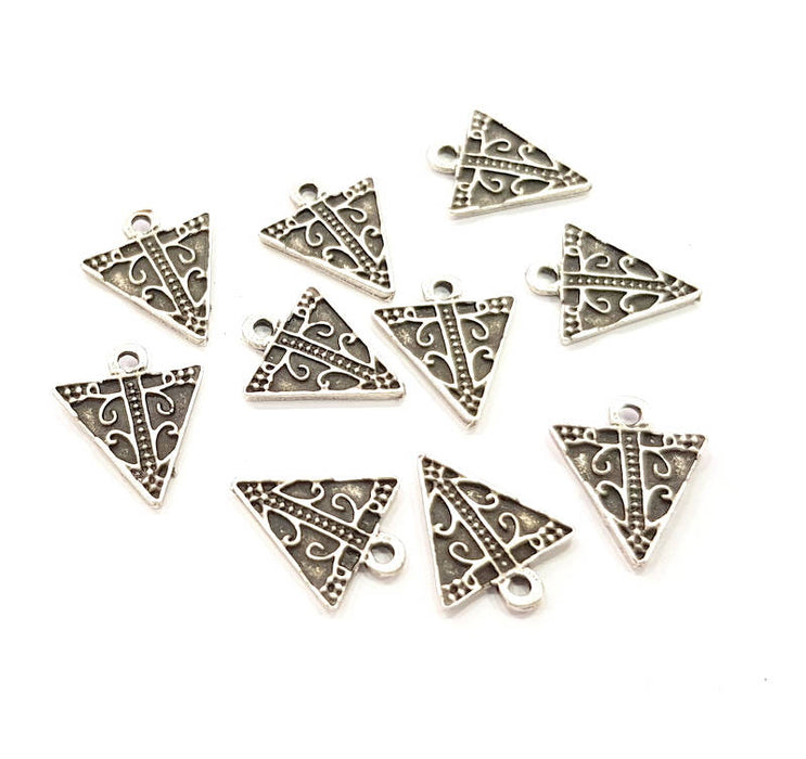 12 Silver Triangle Charms Antique Silver Plated Charms (17x14mm) G8904