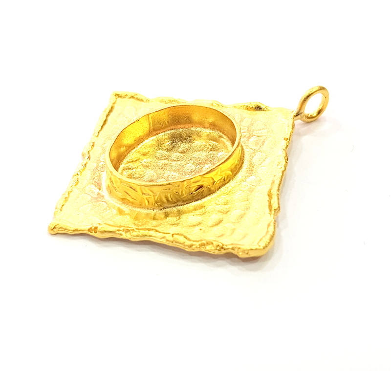 Gold Pendant Blank Base Setting Necklace Blank Resin Blank Mountings Gold Plated Brass ( 46x38mm blank ) G8923