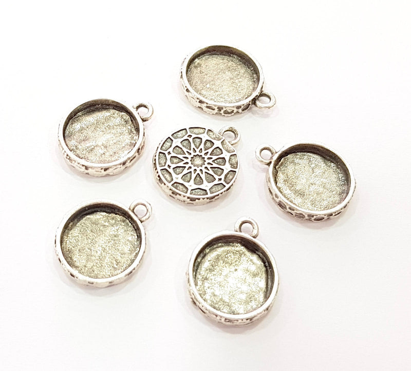 4 Silver Pendant Blank Mosaic Base Blank inlay Blank Necklace Blank Resin Blank Mountings Antique Silver Plated  (17mm blank)  G8929