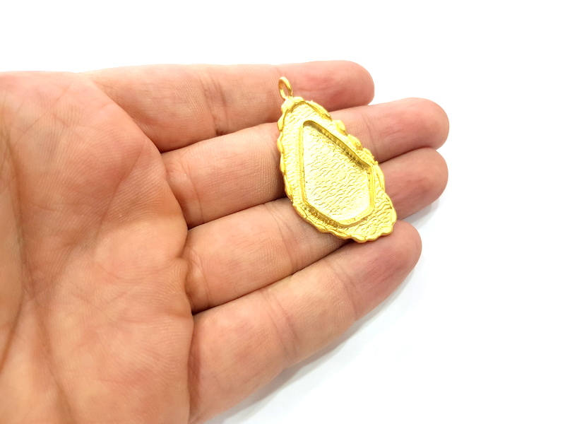 Gold Pendant Blank Base Setting Necklace Blank Resin Blank inlay blank Mosaic Blank Mountings Gold Plated Brass ( 47x28mm blank ) G8982