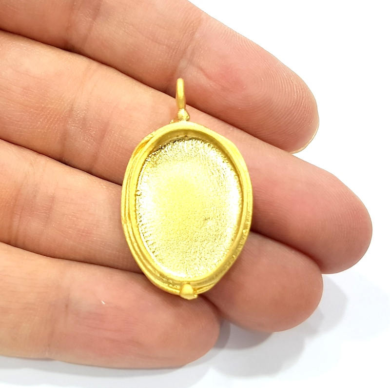 Gold Pendant Blank Base Setting Necklace Blank Resin Blank Mountings Gold Plated Brass ( 25x18mm blank ) G9029