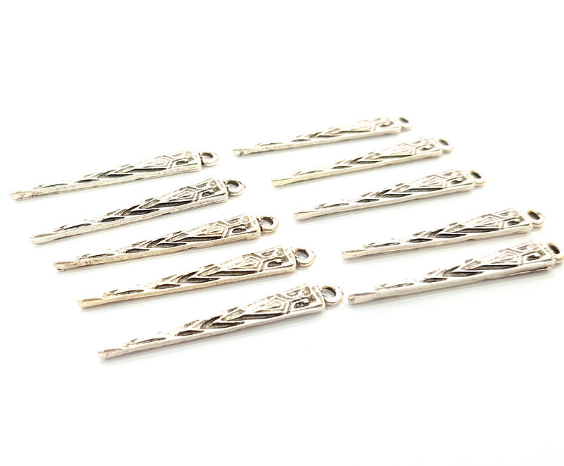 20 Spike Charms Silver Charms Antique Silver Plated Charms (38x5mm) G9095
