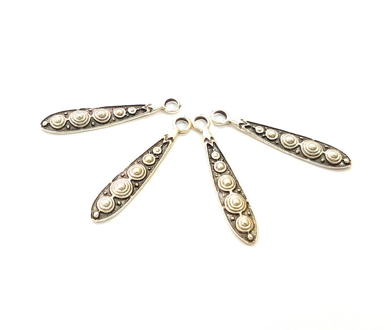 10 Silver Charms Antique Silver Plated Charms (34x6mm) G8501