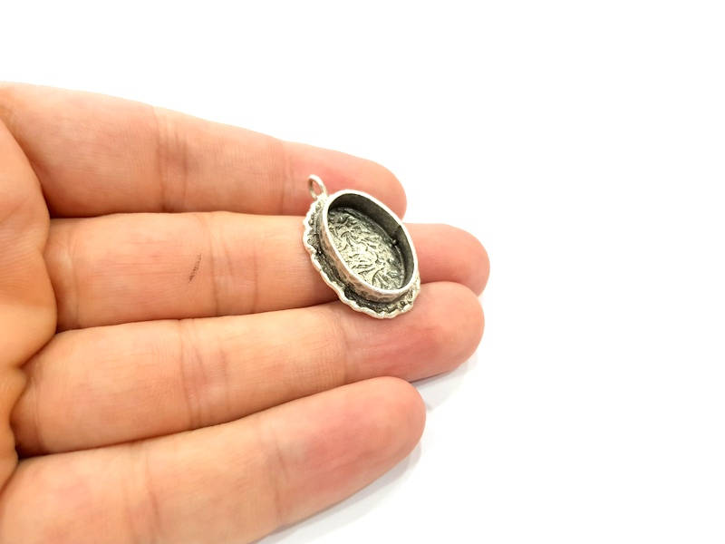 Silver Pendant Blank Resin Blank Mosaic Base Blank inlay Blank Necklace Blank Mountings Antique Silver Plated Brass (18x13mm blank )  G9084