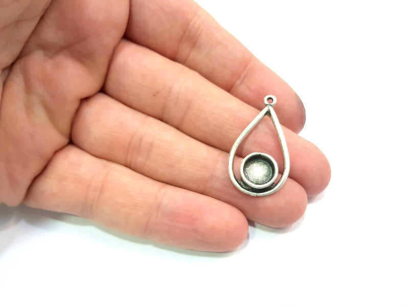 10 Silver Pendant Bezel Blank Earring Component Antique Silver Plated Blanks (8mm Blank) G9093