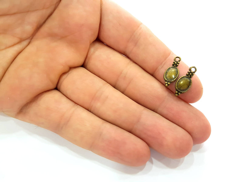 30 Antique Bronze Charm Antique Bronze Plated Charm (17x7mm) G8583