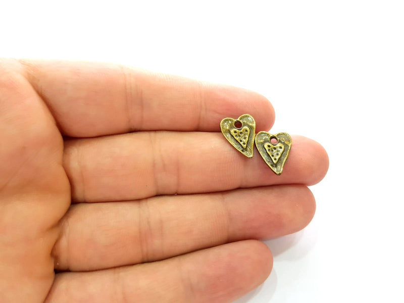 20 Heart Charm Antique Bronze Charm (14x11mm) G8590