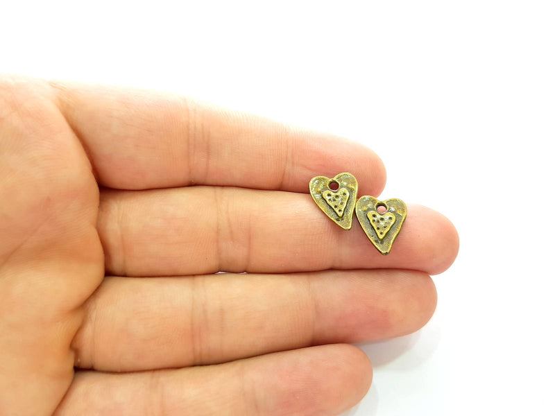 20 Heart Charm Antique Bronze Charm (14x11mm) G8590
