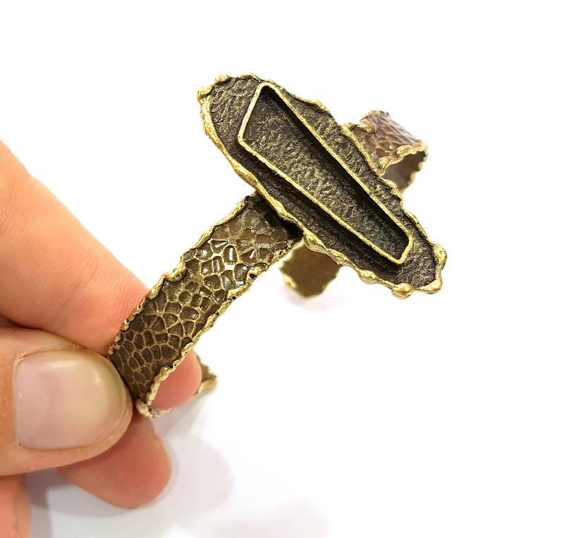 Hammered Bracelet Blanks Bangle Blanks Cuff Blanks Adjustable Bracelet Blank Antique Bronze Plated Brass (32x10mm Blanks) G8719