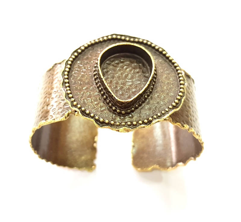 Hammered Bracelet Blanks Bangle Blanks Cuff Blanks Adjustable Bracelet Blank Antique Bronze Plated Brass (25x18mm Blanks) G8771
