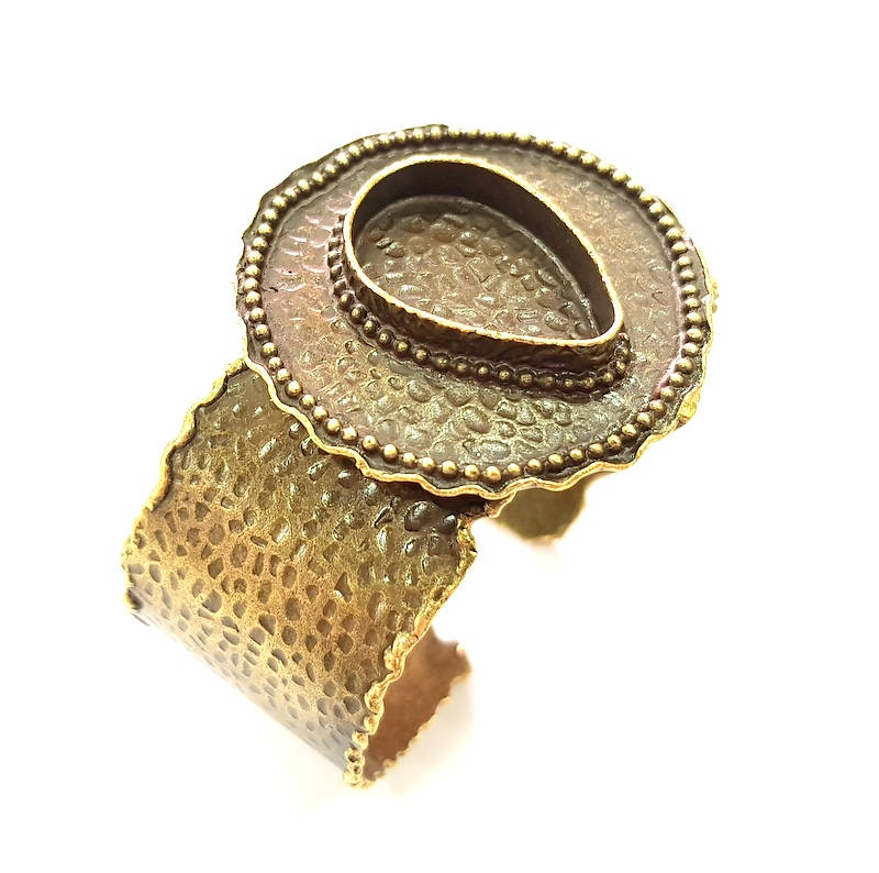 Hammered Bracelet Blanks Bangle Blanks Cuff Blanks Adjustable Bracelet Blank Antique Bronze Plated Brass (25x18mm Blanks) G8771
