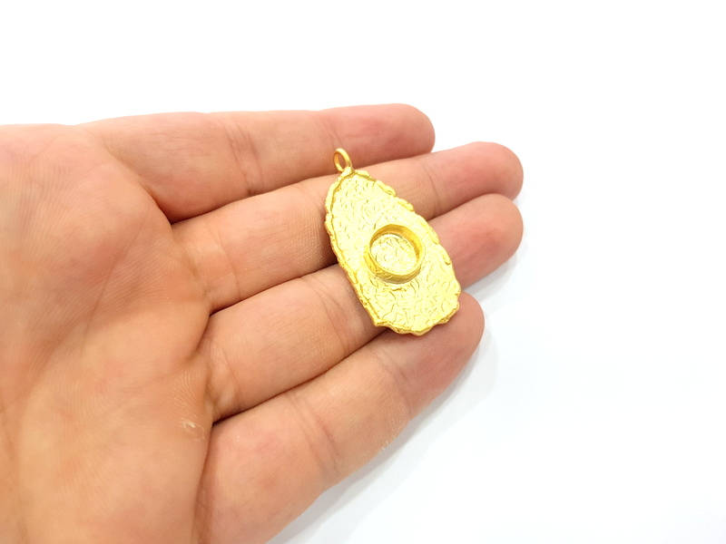 Gold Pendant Blank Base Setting Necklace Blank Resin Blank Mountings Gold Plated Brass ( 42x23mm blank ) G8926