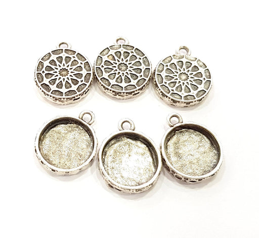 4 Silver Pendant Blank Mosaic Base Blank inlay Blank Necklace Blank Resin Blank Mountings Antique Silver Plated  (17mm blank)  G8929