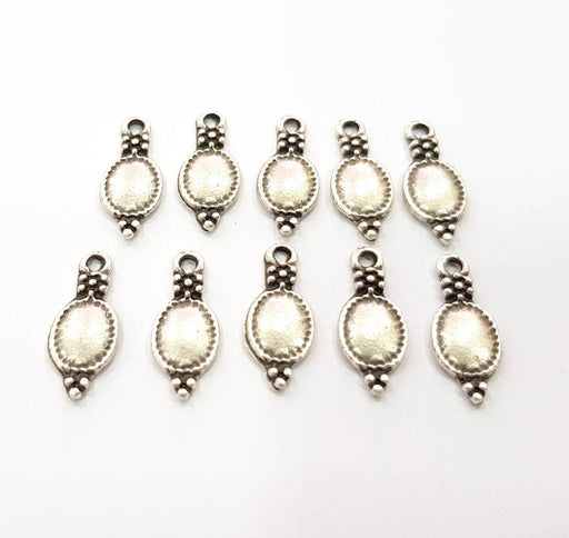30 Silver Charms Antique Silver Plated Charms (17x7mm) G9626