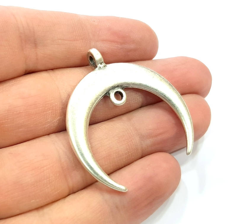 Crescent Pendant Silver Moon Pendant Antique Silver Plated Pendants  (41x39mm)  G9631