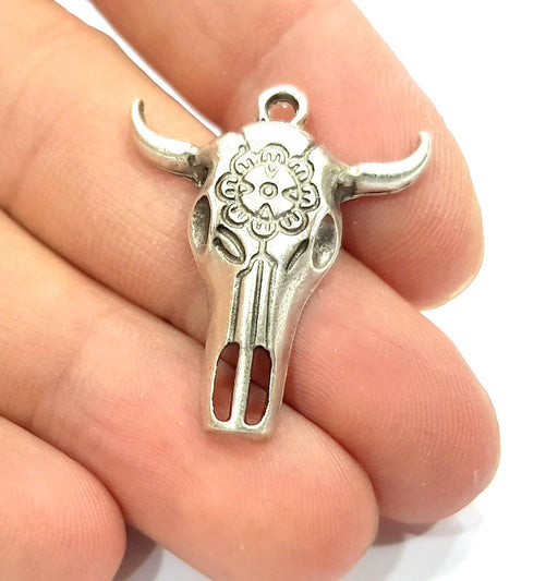 4 Silver Ox Head Skull Pendant Antique Silver Plated Pendant (32x26mm) G9031