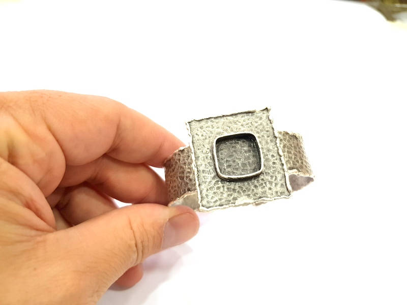 Silver Bracelet Blanks Bangle Blanks Cuff Blanks Adjustable Hammered Bracelet Blank Antique Silver Plated Brass ( 15x15mm Blanks ) G9087