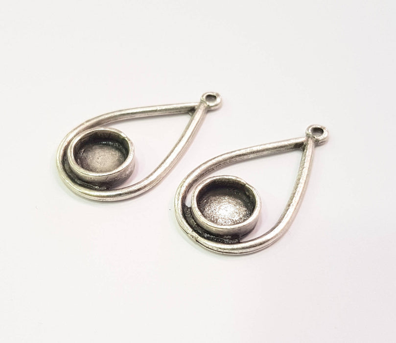 4 Silver Pendant Bezel Blank Earring Component Antique Silver Plated Blanks (8mm Blank) G9093