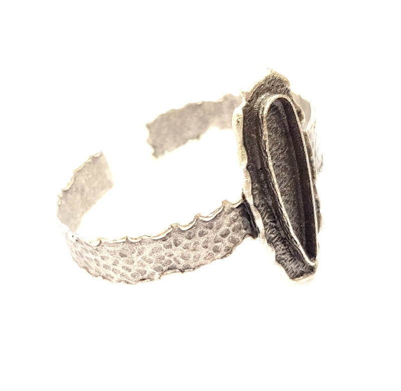 Silver Bracelet Blanks Bangle Blanks Cuff Blanks Adjustable Hammered Bracelet Blank Antique Silver Plated Brass ( 33x10mm Blanks ) G9152