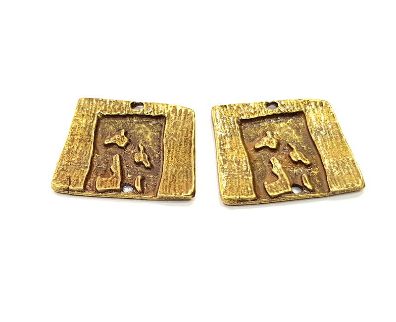 2 Antique Bronze Charm Antique Bronze Plated Charms (24x21mm) G10077