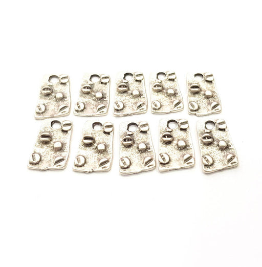 20 Silver Charms Antique Silver Plated Charms (15x9mm) G10308