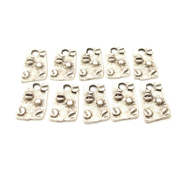 20 Silver Charms Antique Silver Plated Charms (15x9mm) G10308